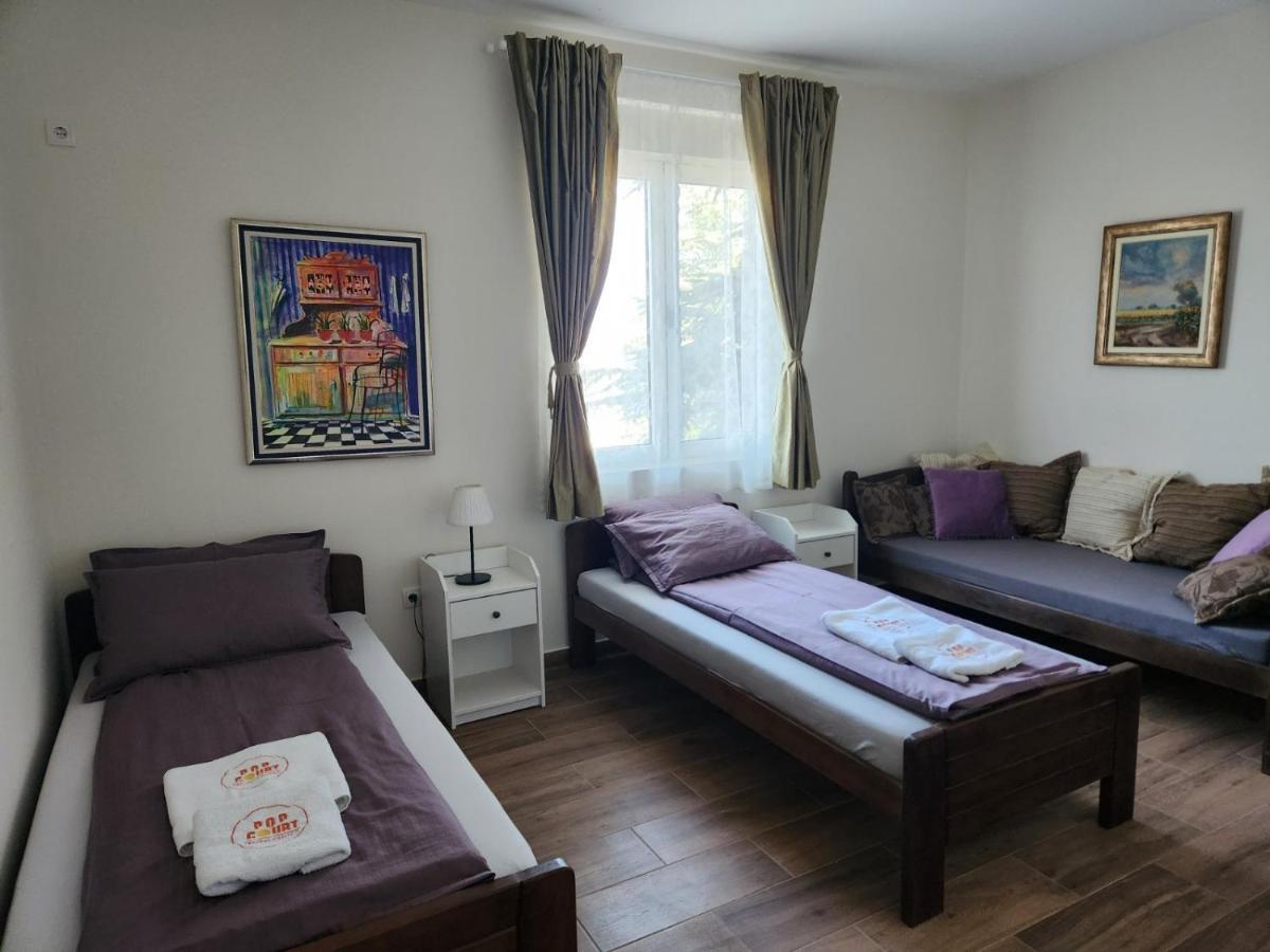 Roomsapartments Popcourt Pancevo Exterior photo