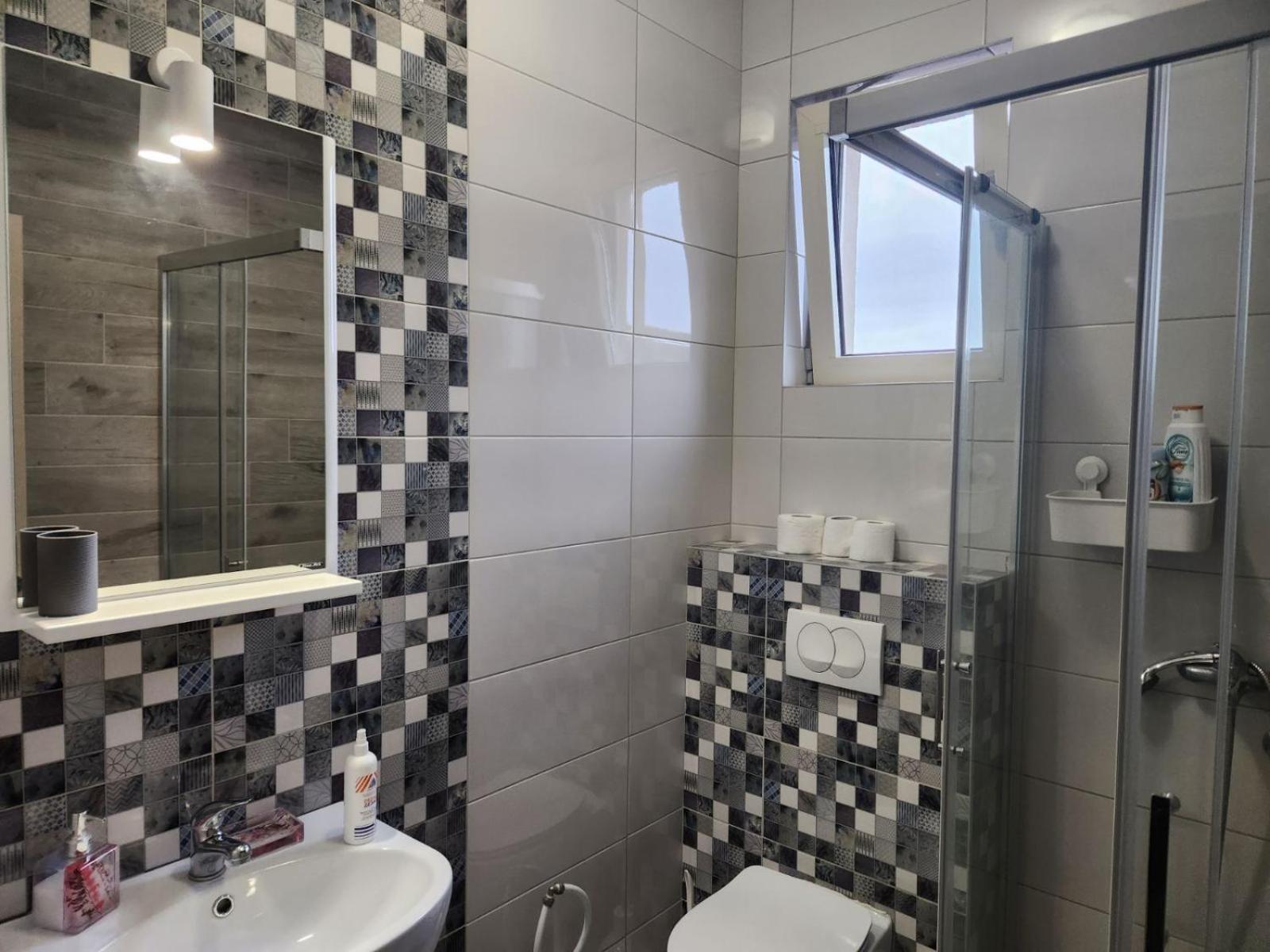 Roomsapartments Popcourt Pancevo Exterior photo